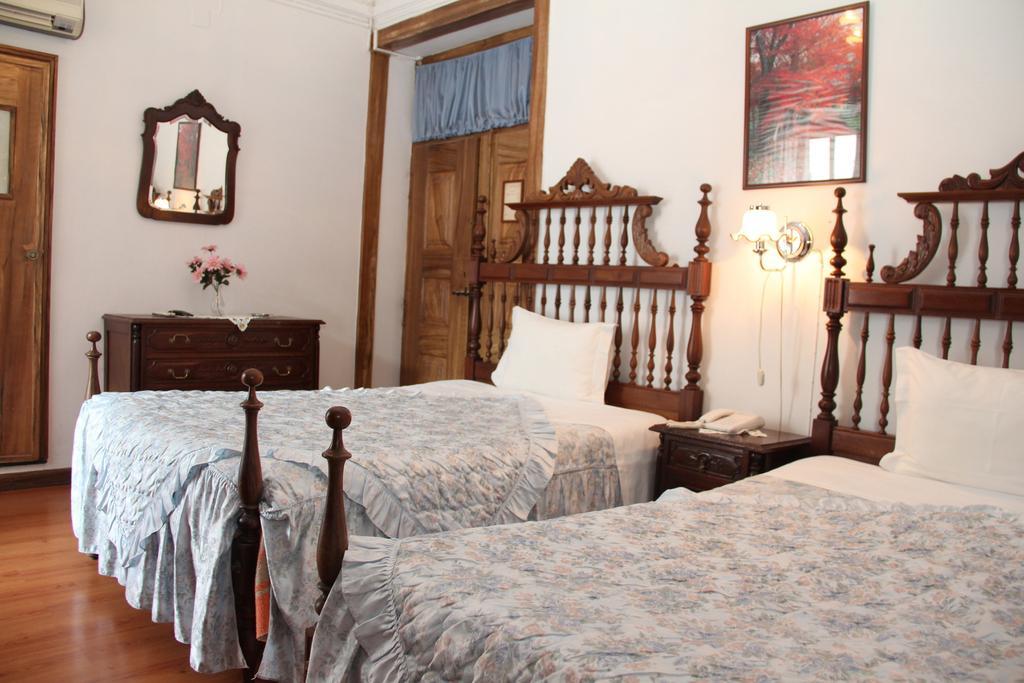Residencial Carvalho Hotel Estremoz Kamer foto