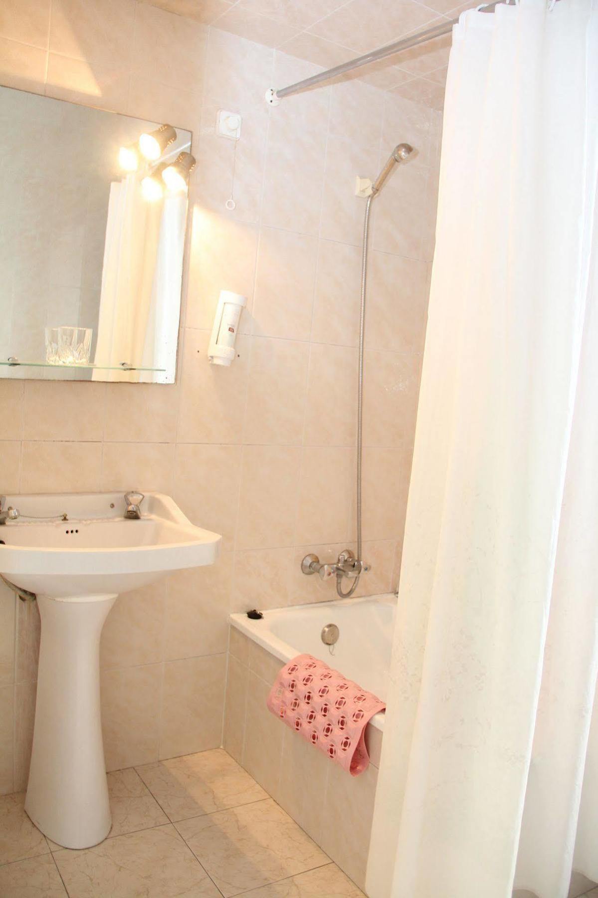 Residencial Carvalho Hotel Estremoz Buitenkant foto